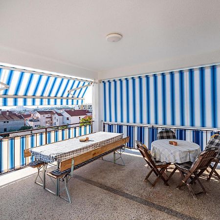 2 Bedroom Cozy Apartment In Zadar Ngoại thất bức ảnh