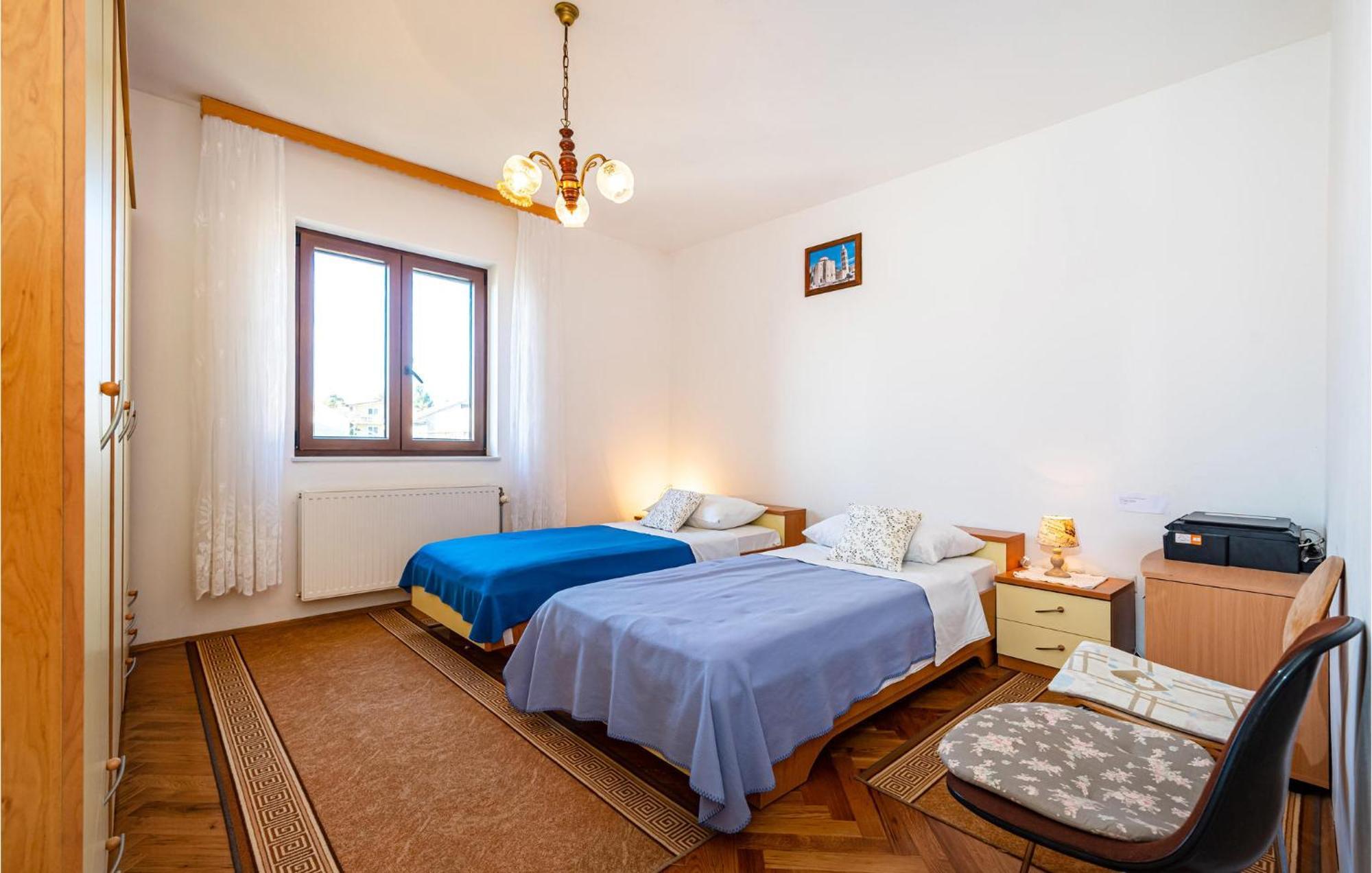 2 Bedroom Cozy Apartment In Zadar Ngoại thất bức ảnh